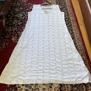 Sleeveless cotton nightgown by Gaiam Organix